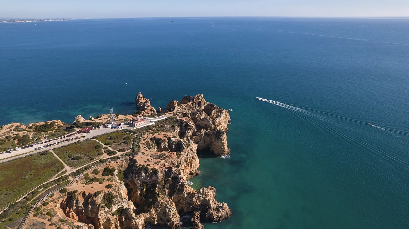 Лагуш: скелі Алгарве й морська фортеця