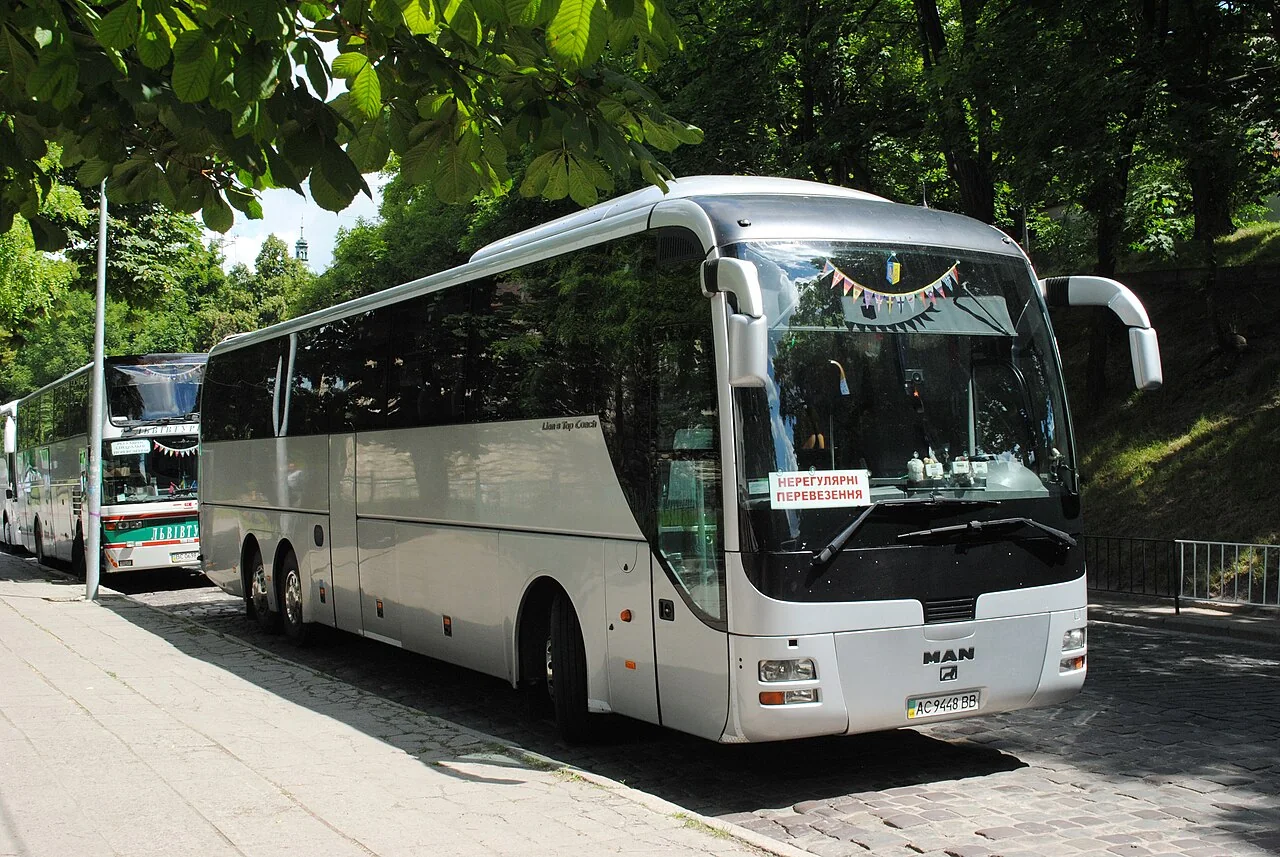 Між виселенням і вечірнім автобусом: як провести останній день без валізи