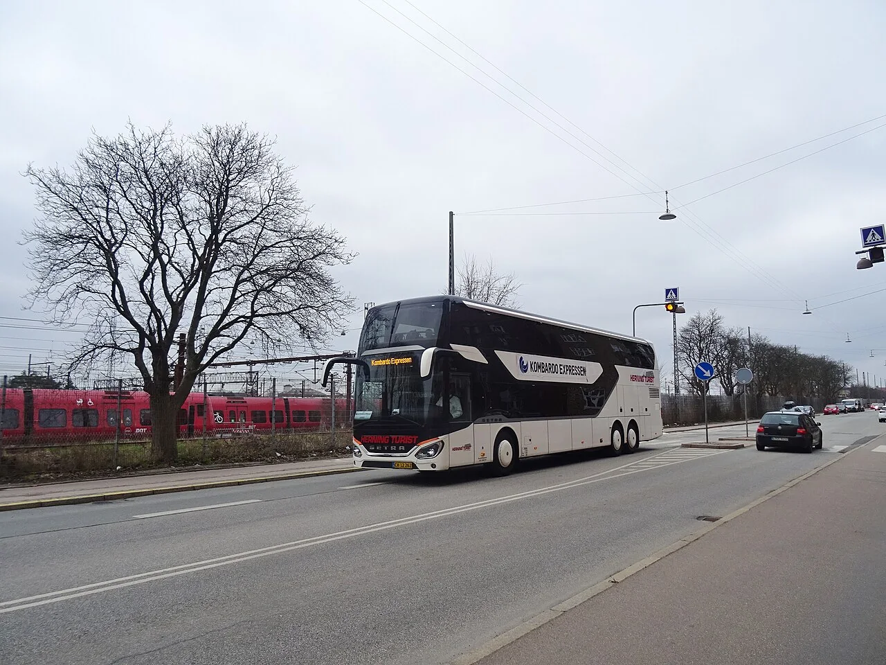 Павербанк і зарядні пристрої в автобусі