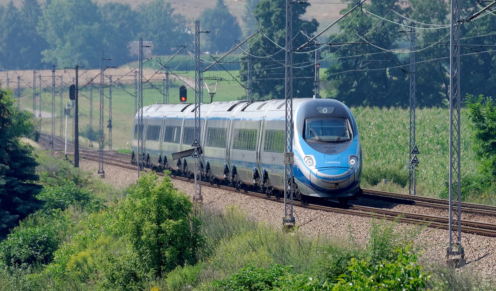Поїзд Київ — Краків: як перевірити шлях із можливим стикуванням