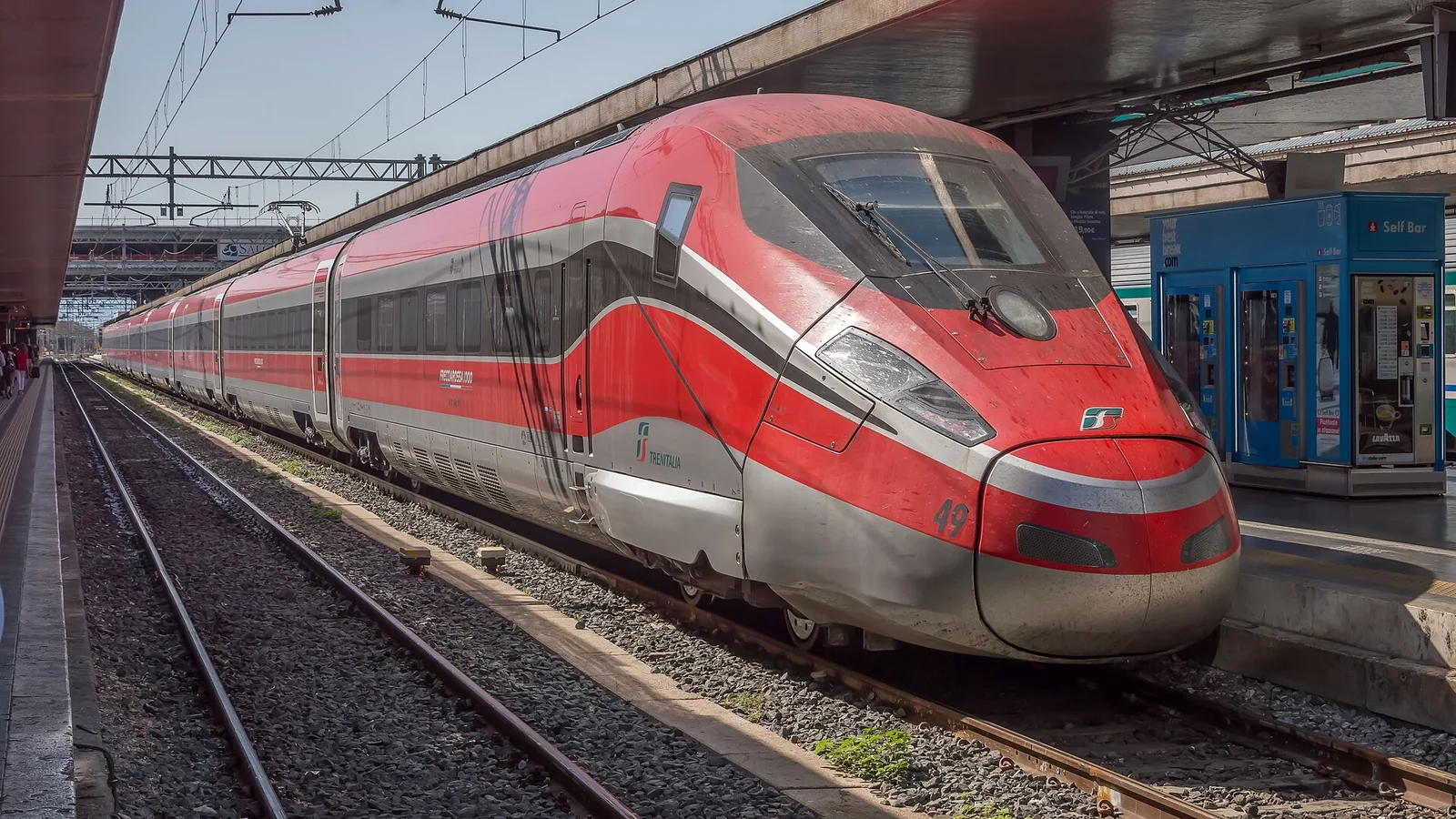 Trenitalia та Italo: як порівнювати квитки в Італії